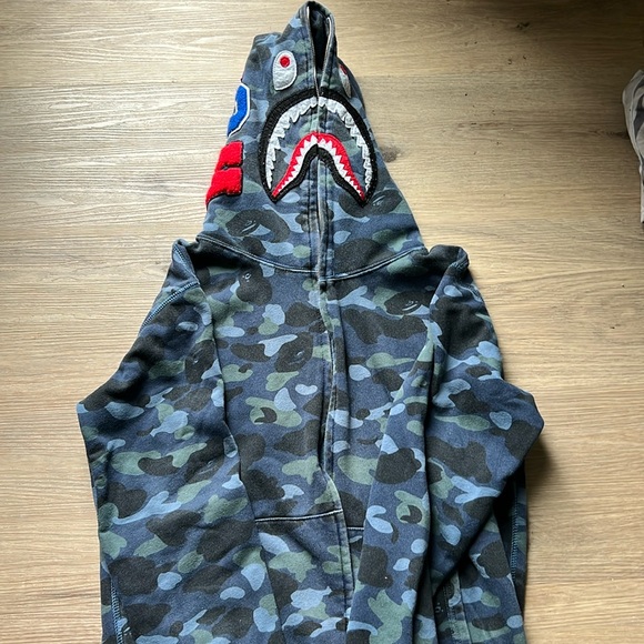 Bathing Ape (fake) hoodie - Picture 1 of 7